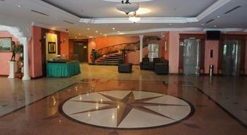 Hillcity Hotel And Condo Ипох Экстерьер фото